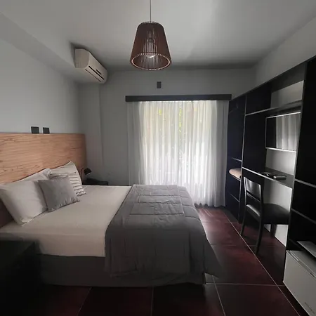 5411 Soho Hotel-3